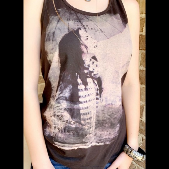 Trendy Tank - Picture 3 of 14